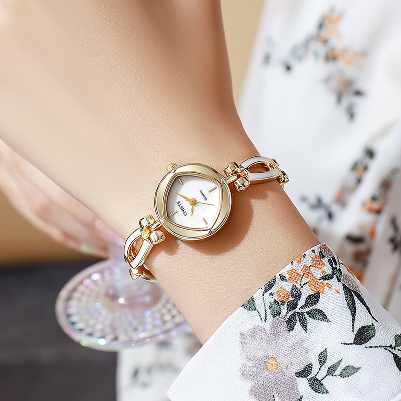Montre Femme Tendance à Cadran - Luxury Watch Sale avis et prix